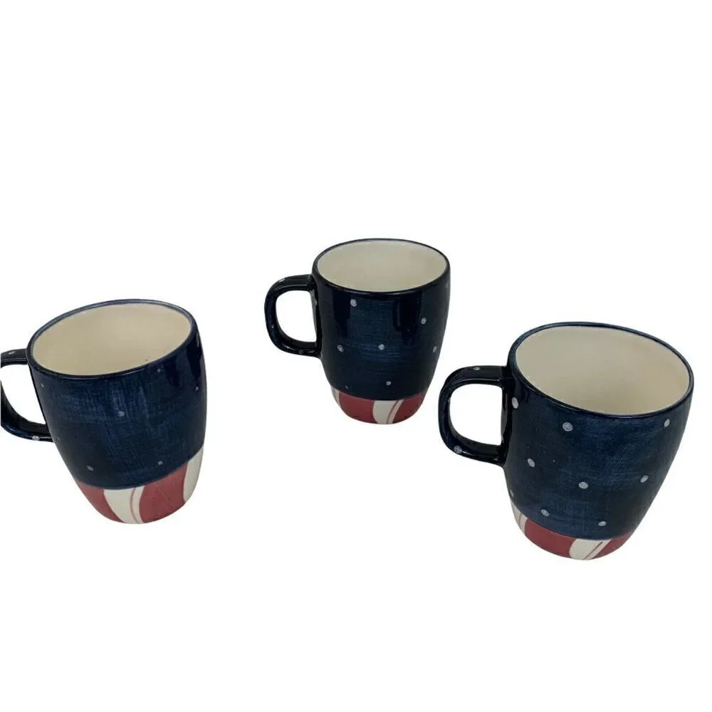 Lot of 3 VIntage 1999 Laurie Gates Christmas Mugs 14 oz Capacity Gingerbread Men